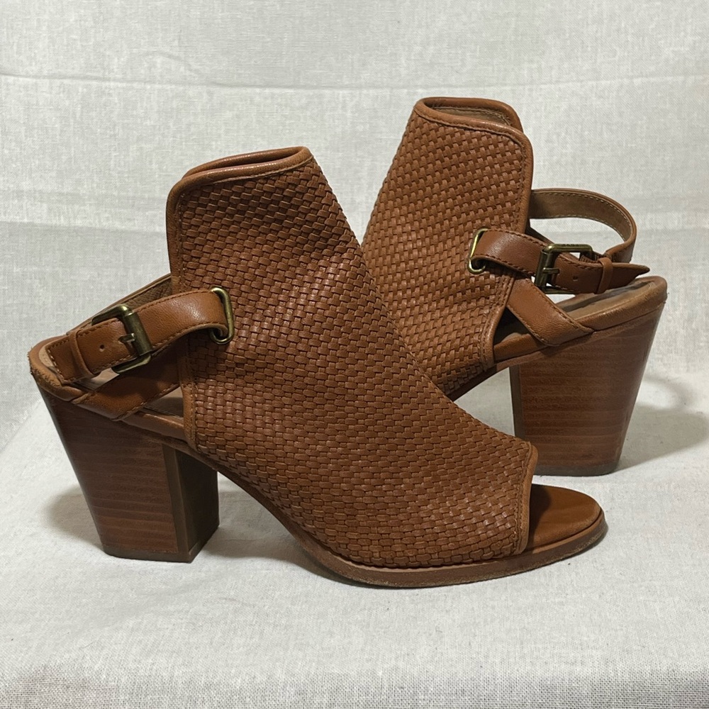 Frye Dani Woven Slingback Peep Toe Block Heel Booties Women’s 10M